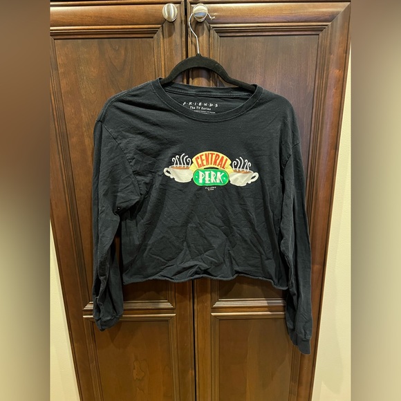 Friends Central Perk Long Sleeve Crop T-shirt - Picture 2 of 3